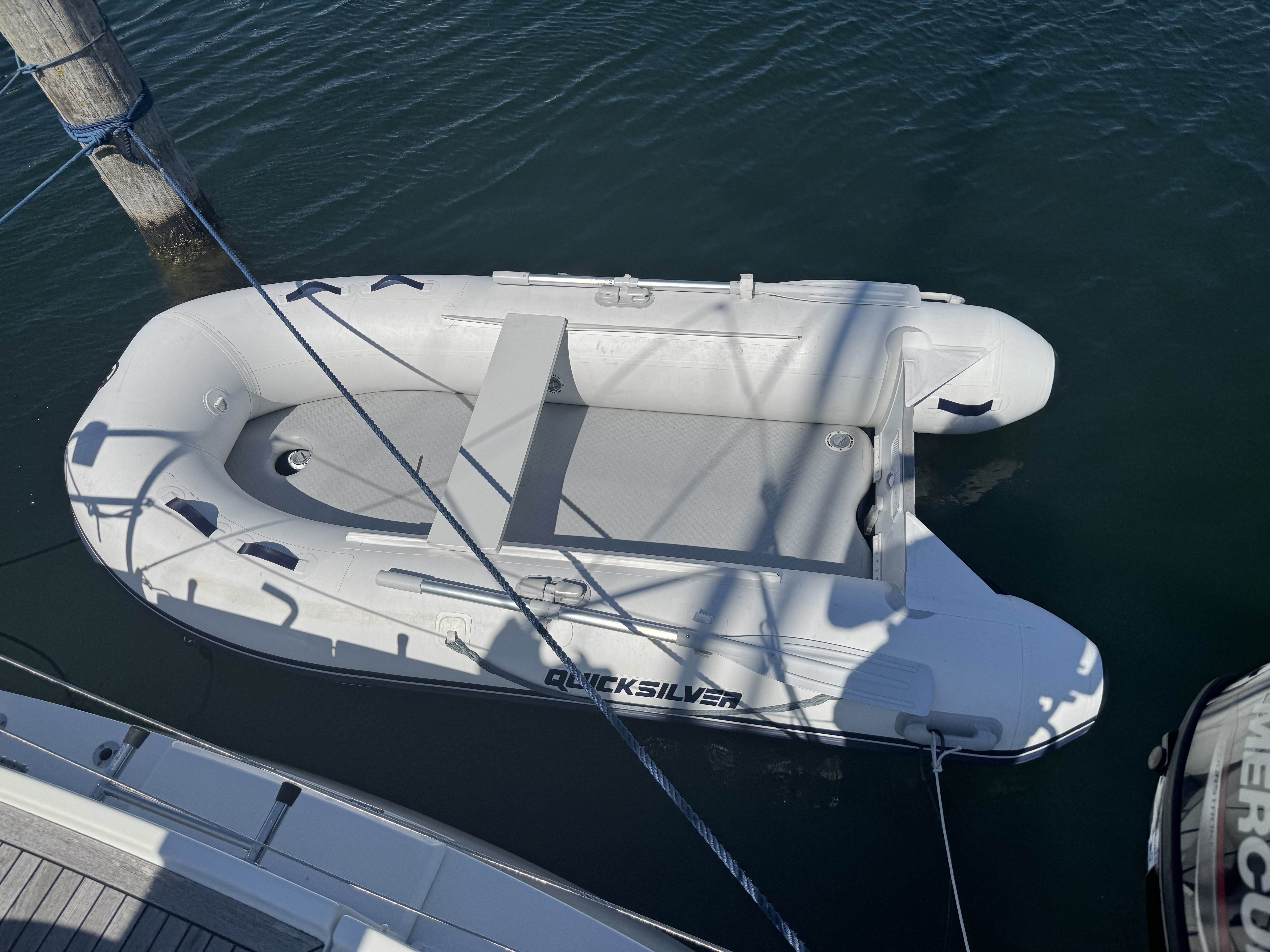 Quicksilver 320 airdeck – billede 1